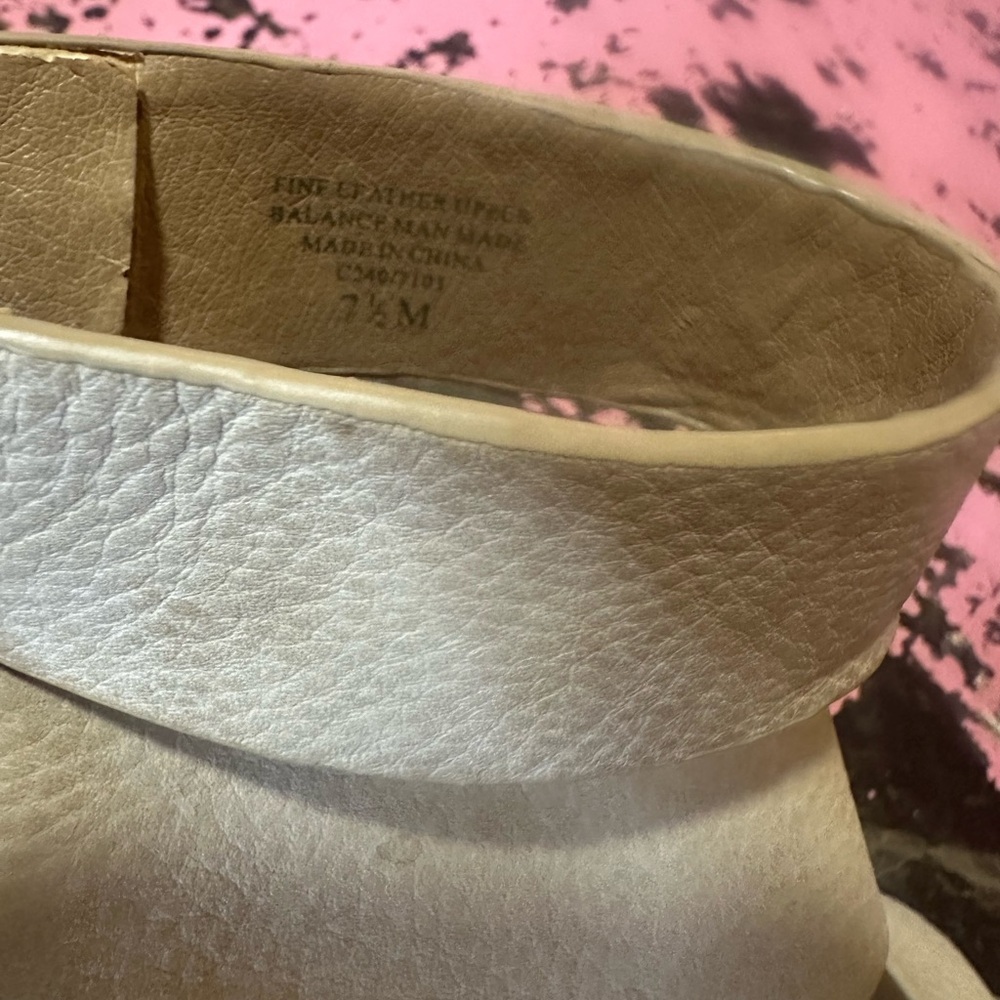 SPLENDID Tan leather “Jessa” heeled sandal sz 7.5 - Picture 7 of 12